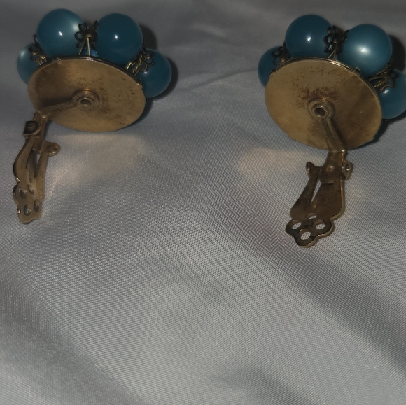 Vintage Blue Beaded Necklace Set - Picture 5 of 7